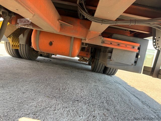 Remorque porte-engins surbaissée  FAKA ZAA18 TandemContaineranhänger