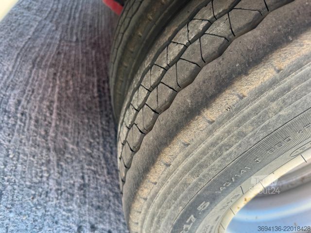 Нискорамно полуремарке FLIEGL SDS 390 Semitieflader 3 achsig
