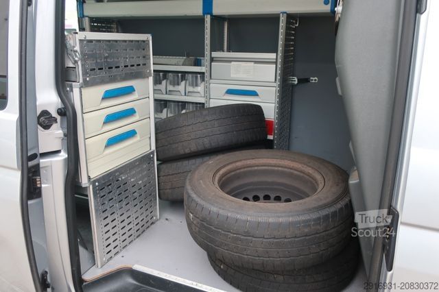 Furgon blaszak VOLKSWAGEN T5 Transporter Kasten/Klima/PDC/AHK/FN: A97