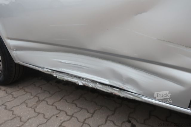 Furgon blaszak VOLKSWAGEN T5 Transporter Kasten/Klima/PDC/AHK/FN: A97