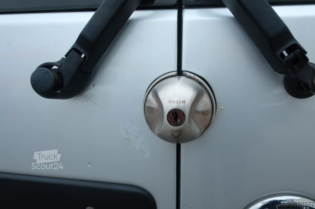 Furgon blaszak VOLKSWAGEN T5 Transporter Kasten lang 4Motion/Klima/FN: A28