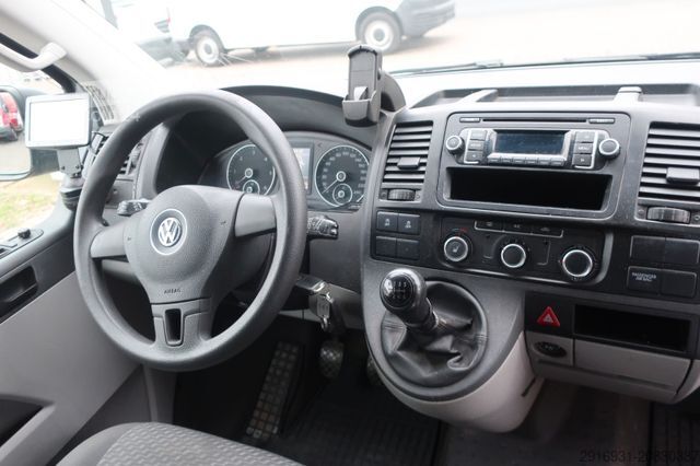 Furgon blaszak VOLKSWAGEN T5 Transporter Kasten/Klima/PDC/AHK/FN: 141