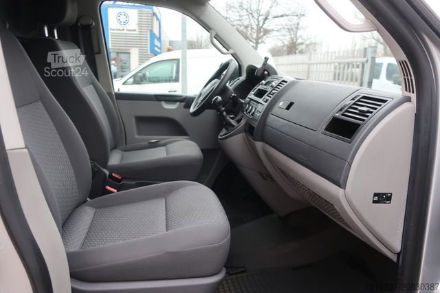 Furgon blaszak VOLKSWAGEN T5 Transporter Kasten/Klima/PDC/AHK/FN: 141