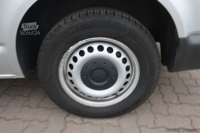 Furgon blaszak VOLKSWAGEN T5 Transporter Kasten/Klima/PDC/AHK/FN: 141