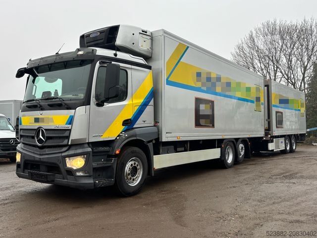 Camion frigorifique MERCEDES-BENZ Actros2543 Komplettzug*Carrier*LIFT*Durchlader
