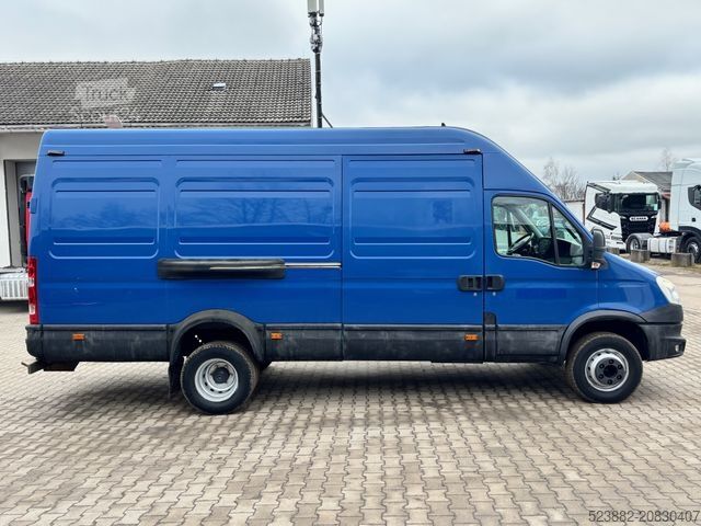 Furgon z wysokim dachem IVECO Daily 70C17 Regale*AHK*NL 3,8t*3Sitze*nur 185tkm
