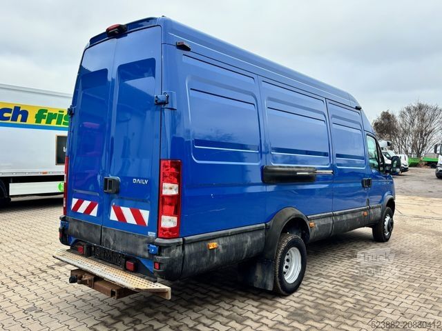 Furgon z wysokim dachem IVECO Daily 70C17 Regale*AHK*NL 3,8t*3Sitze*nur 185tkm