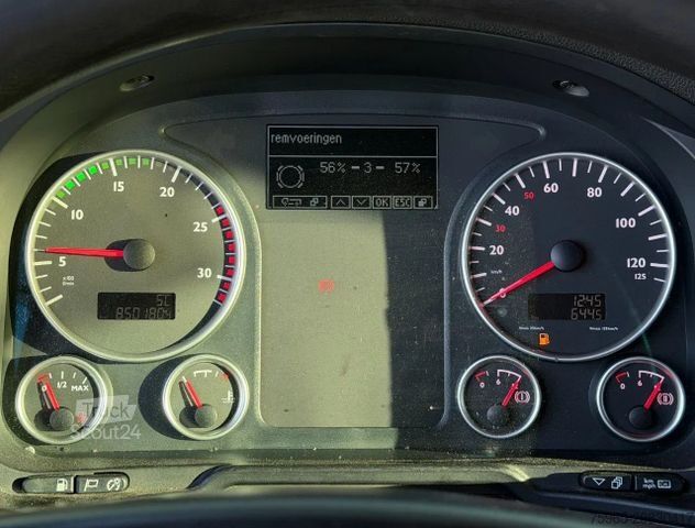 Standard tractor unit MAN TGX 26.440 TWINSTEER 851.000 KM TOP CONDITION HO