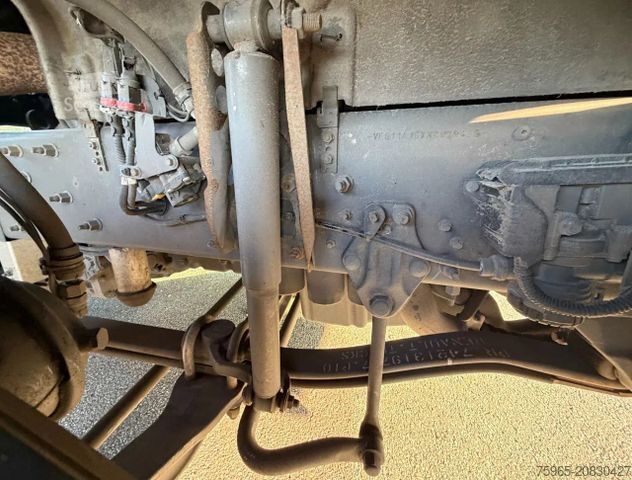 Vakio vetoauto RENAULT T460 EURO 6 ONLY 318.000 KM 2X TANKS TOP CONDITI