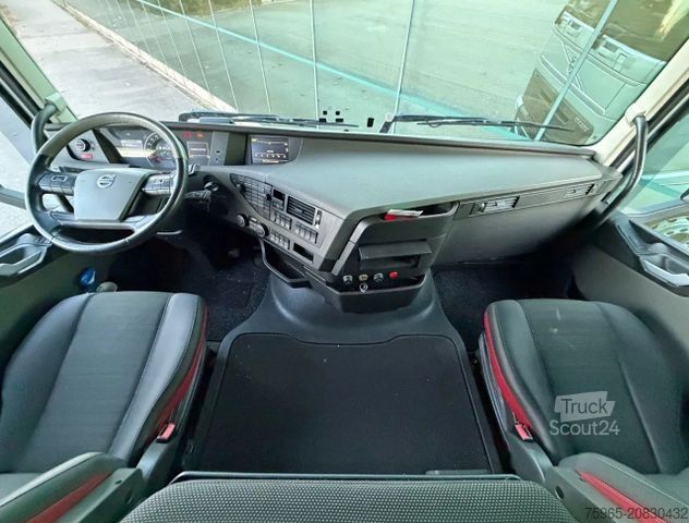 Standardní tahač VOLVO FH 13.420 EURO 6 ONLY 570.000 KM FULL AIR 2X TAN