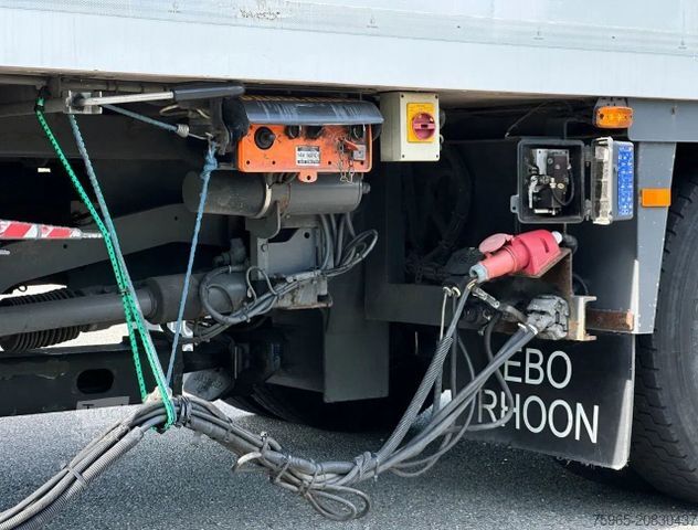 Camion frigorifique DAF XF 460 SSC ONLY 636.000 KM TAIL LIFT 24 CC + 26