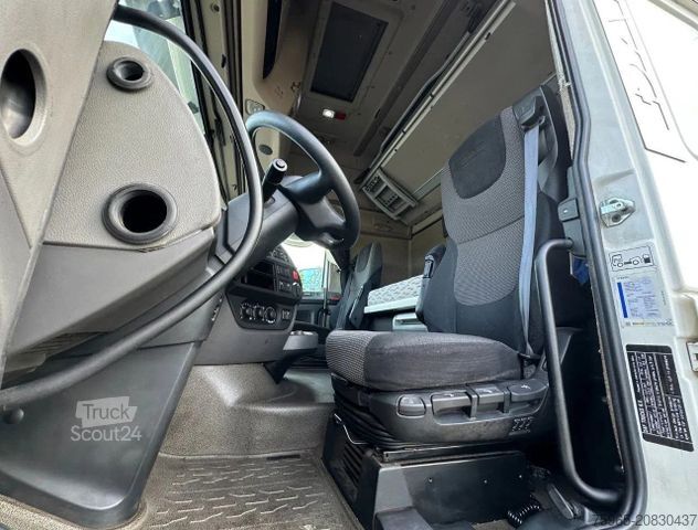 Camion frigorifique DAF XF 460 SSC ONLY 636.000 KM TAIL LIFT 24 CC + 26