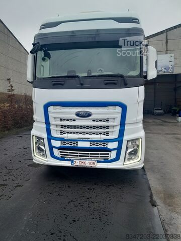 Standaard trekker Ford 
