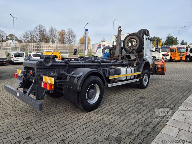 Mercedes-Benz Axor 1833 4X4 / SERVICED! / SCHMIDT PLOW Mercedes-Benz Axor 1833 4X4 / SERVICED! / SCHMIDT PLOW
