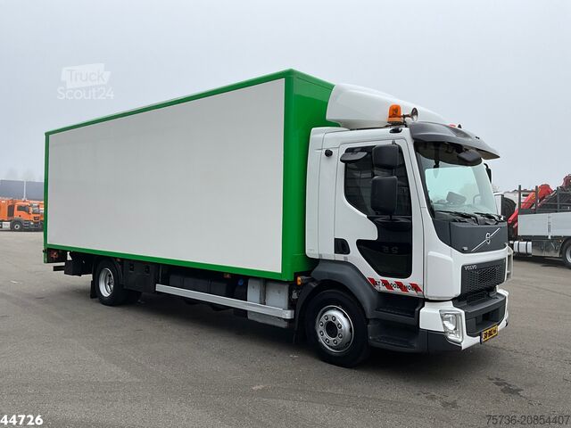 валіза Volvo FL 250 Euro 6 met Dhollandia laadklep