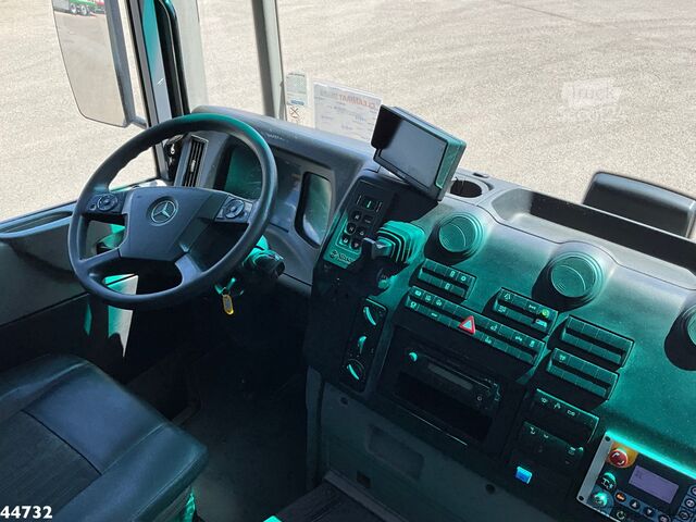 Refuse collection vehicle Mercedes-Benz Econic 2630 Euro 6 CNG Norba MF 300 18m³ 2 comp...
