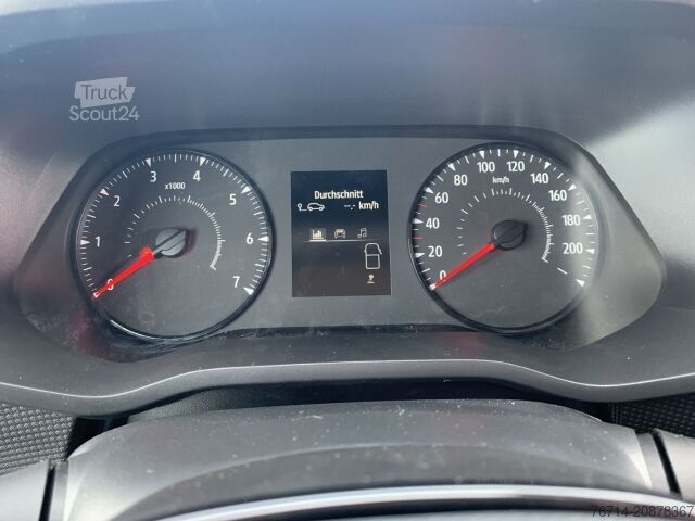 Furgon blaszak Renault Trafic KOMFORT L2H1 BLUE dCi 130 KAMERA+PDC+LED