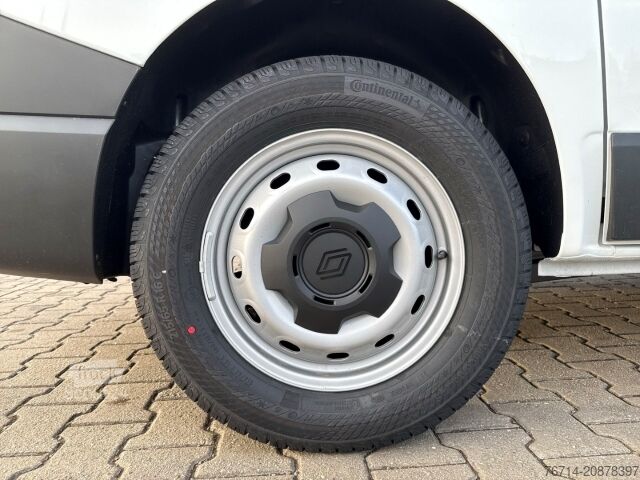 Furgon blaszak Renault Trafic KOMFORT L1H1 3,0t BLUE DCi 150 KAMERA+DAB