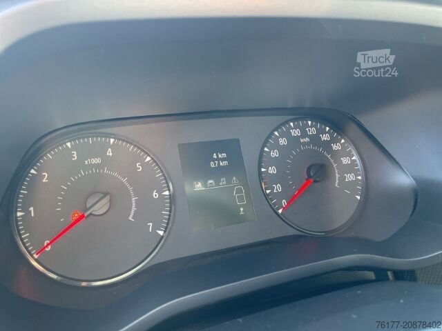 Duba panelată Renault Trafic BUSINESS L1H1 2,8t BLUE dCi 130 BUSINESS+ KLIMA+ZV