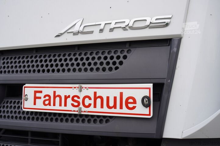 Для навчання водінню / BDF Mercedes-Benz Actros 2540 6×2 / 90 tho. km! / 5-seater