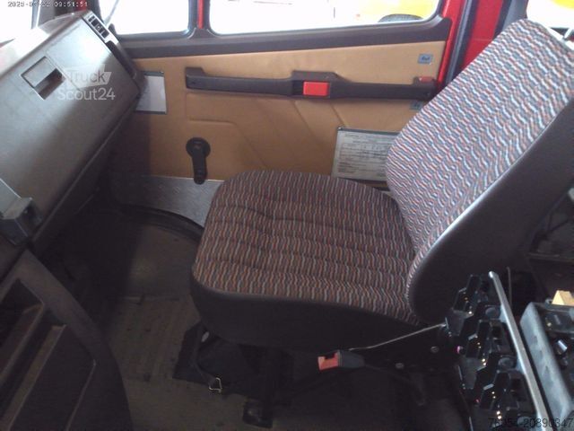 Vacuum tank truck MERCEDES-BENZ 814