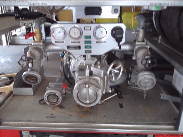 Vacuum tank truck MERCEDES-BENZ 814