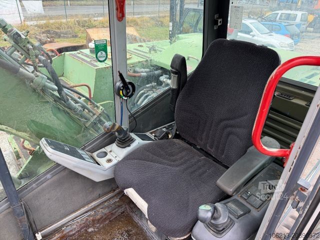 Excavator pe şenile ATLAS 1504LC