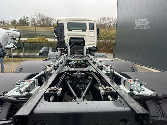 Outro MAN TGS 41.480 8x4 WECHSELSYSTEM KIPPER+MISCHER