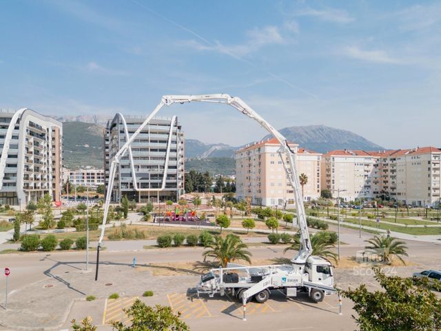 Tovornjak s črpalko za beton MAN TGS 26.510 6x4 SWAN TSP 38-5 160RZ    ( 38m )