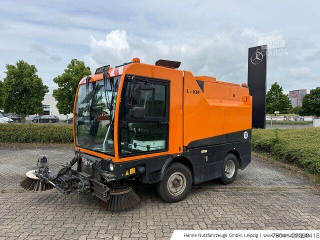 Селскостопанска машина Schmidt Kompaktkehrmaschine Cleango 500