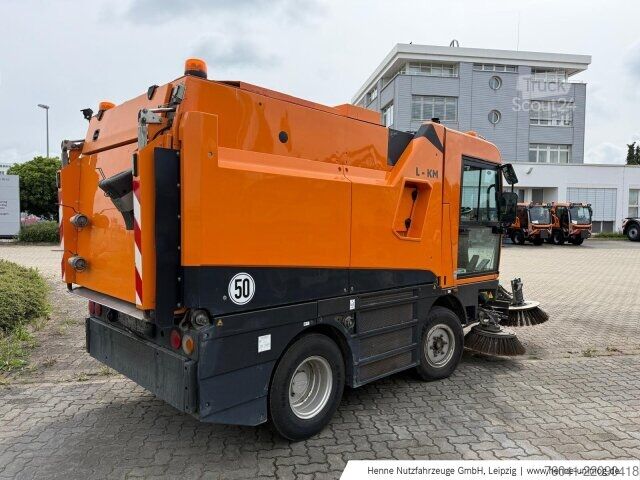 Селскостопанска машина Schmidt Kompaktkehrmaschine Cleango 500