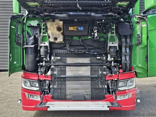 Estándar-SZM Scania S660 V8 6X2 BOOGIE / RETARDER / FULL AIR / 2 TANKS