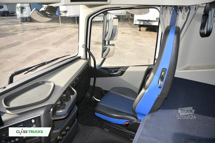 стандартен влекач VOLVO FH 500 Globetrotter XL Varios