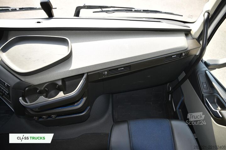 стандартен влекач VOLVO FH 500 Globetrotter XL Varios