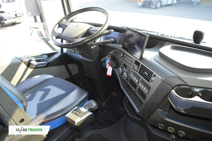 Standart çekici ünitesi VOLVO FH 500 Globetrotter XL Varios