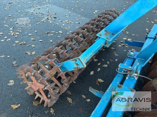 Валяк (селско стопанство)  PACKER