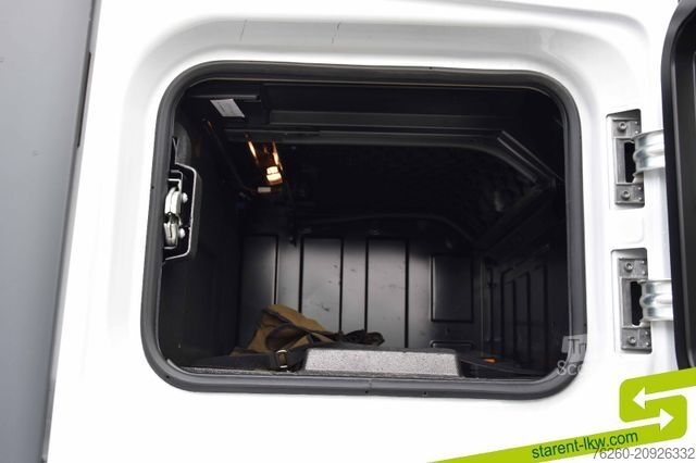 Volumen SZM MERCEDES-BENZ Actros L 1846 Low Deck BigSpace Öl-Retarder