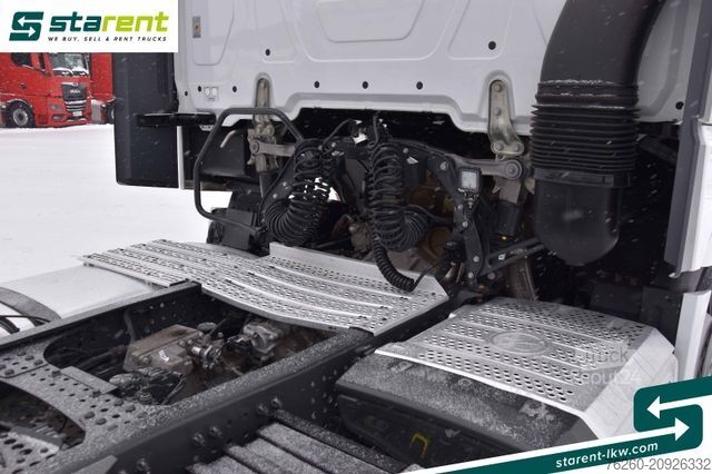 Volumen SZM MERCEDES-BENZ Actros L 1846 Low Deck BigSpace Öl-Retarder