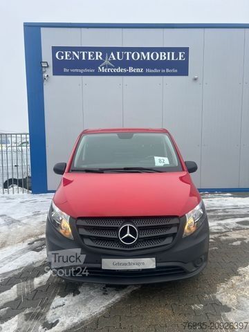 Duba panelată MERCEDES-BENZ Vito 110 LANG 6G KLIMA TEMPOMAT 2-SITZE SCHRÄNKE
