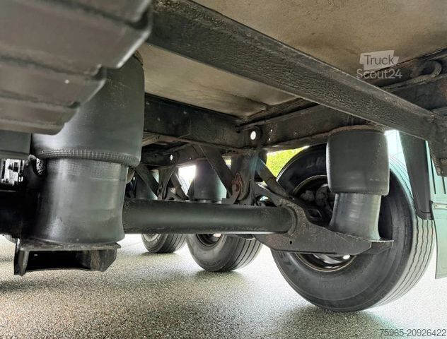 Kühlauflieger KRONE SD THERMO KING SLX300 DISC BRAKES LIFT AXLE 1340