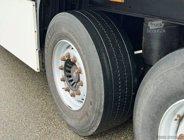 Kühlauflieger KRONE SD THERMO KING SLX300 DISC BRAKES LIFT AXLE 1340