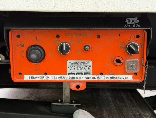 Kühlauflieger KRONE SD THERMO KING SLX300 DISC BRAKES LIFT AXLE 1340