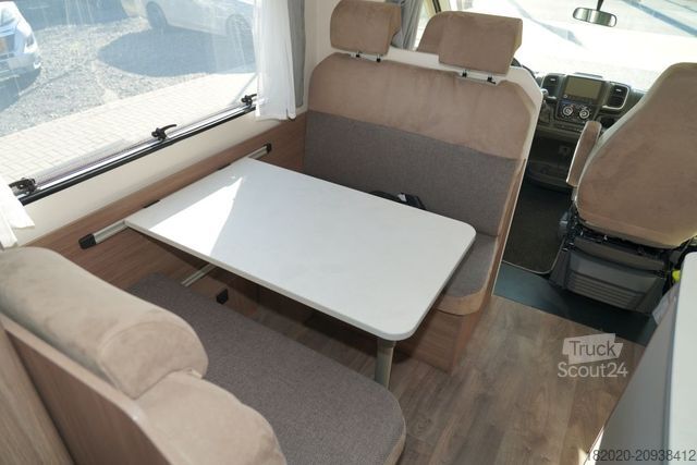 Alkovas kemperis CARADO A 361 PRO (60) Navi, RFK, SAT+TV