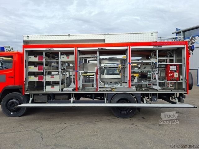 Camion caisson MERCEDES-BENZ 1117 Gerätewagen GW Feuerwehr Stromerzeuger