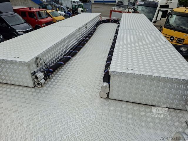 Camion caisson MERCEDES-BENZ 1117 Gerätewagen GW Feuerwehr Stromerzeuger
