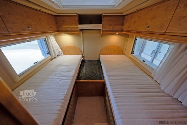 Camping-car intégral CARTHAGO M Liner 52 WL Aut/ Einzelbetten/AHK/Markise/ALDE