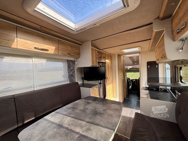 Alkovinis kemperis Frankia A 740 Plus, Luxusreisemobil für Paare