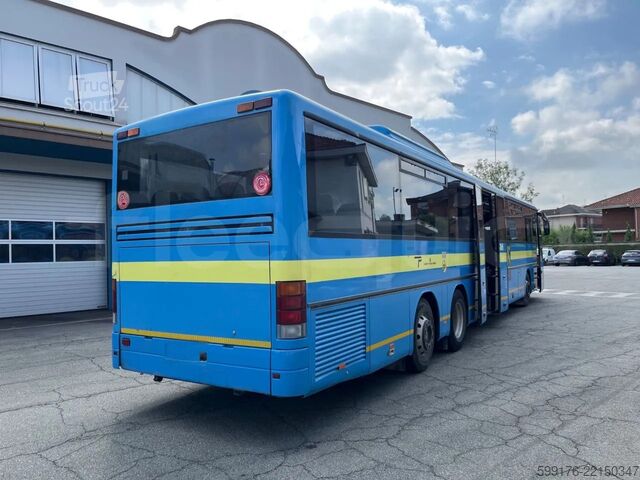 Überlandbus Setra S319