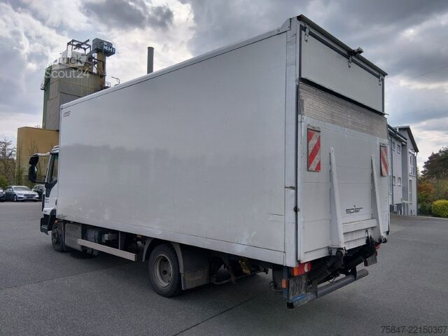 Camion caisson Iveco EuroCargo ML 75 E 19/P LBW Türe im Koffe