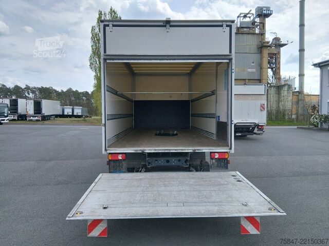 Camion caisson Iveco EuroCargo ML 75 E 19/P LBW Türe im Koffe